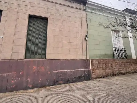 VENDO TERRENO EN ALTA CORDOBA CON CASA para demoler