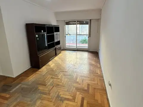 Departamento en Venta en Flores, USD 99.900