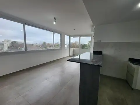 General Felix De Olazabal 1000, Piso 4°