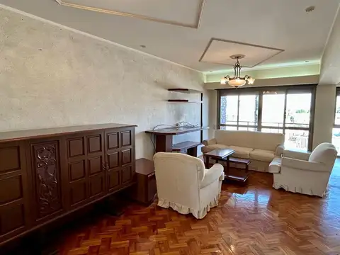 Departamento en Alquiler de 3 dormitorios