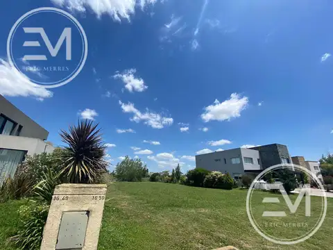 ruta 58 en el kilómetro 15,5, San Vicente (CP 1865)