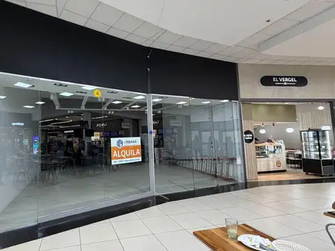 Local doble en galeria comercial Paseo Talleres - ChangoMâs