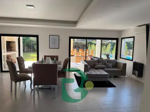 Casa en Venta de 3 dormitorios