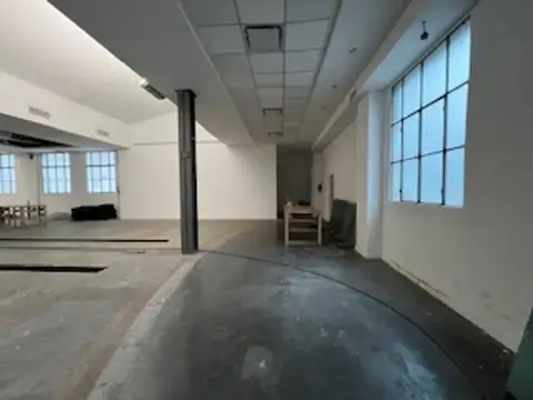 Oficina Monoambiente con 2 baños