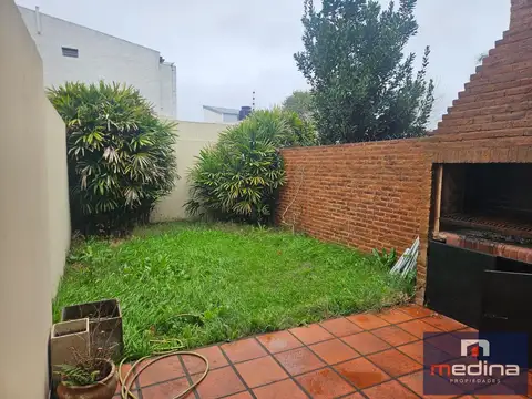 Casa en Alquiler en Chilavert, Villa Ballester
