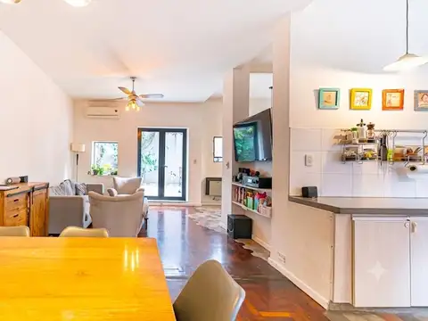 Depto Tipo Casa en Venta 50 años