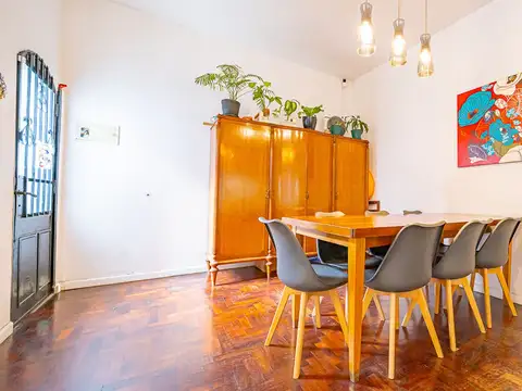 Depto Tipo Casa en Venta en Monte Castro, USD 220.000