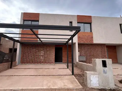 Casa en Venta al Noreste