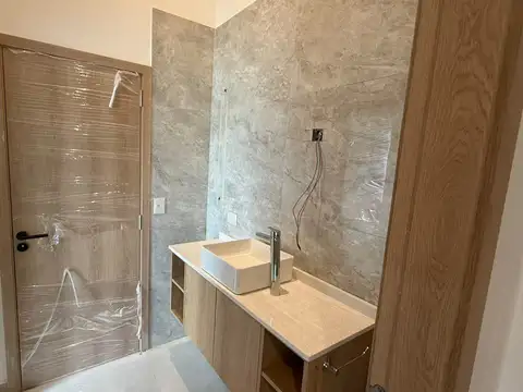 Casa en Alquiler en Luján, USD 1.650