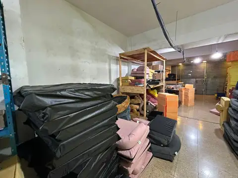 Galpon en Venta en Monserrat, USD 250.000