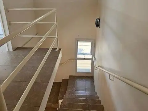 Depto Tipo Casa en Alquiler en Castelar Sur, $ 1.000.000