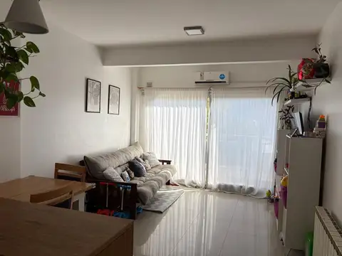 Departamento en Venta en Villa del Parque, USD 125.000