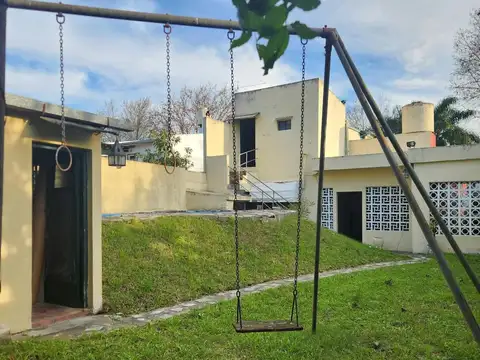 Casa amplia en excelente ubicación, el casco histórico de Victoria
