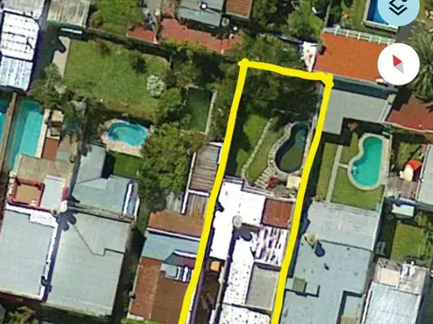 Casa 4 ambientes con 2 baños