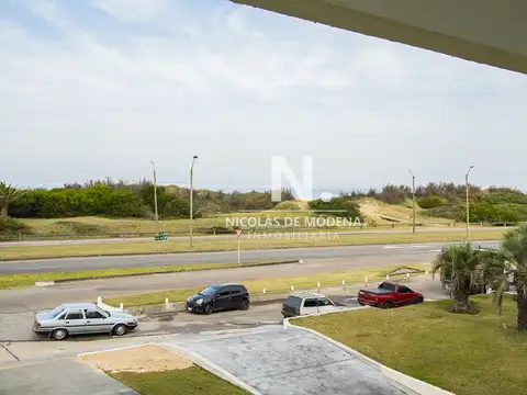 Departamento 4 ambientes con 3 baños