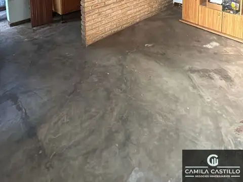 Galpón en alquiler de 565m2 ubicado en Tapiales