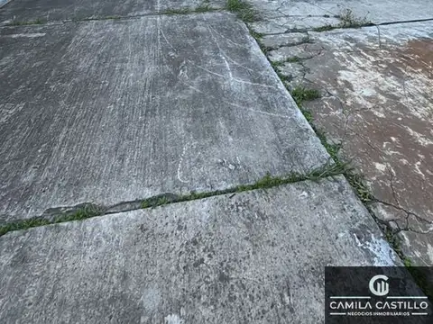 Galpón en alquiler de 565m2 ubicado en Tapiales