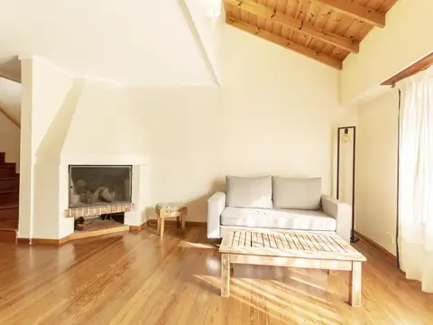 Casa en Venta en Remedios de Escalada, USD 260.000