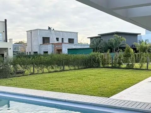 Casa en Venta en Puertos - Araucarias, USD 550.000