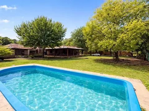 Venta Casa Quinta 3 Ambientes de 2000 m² en La Reja