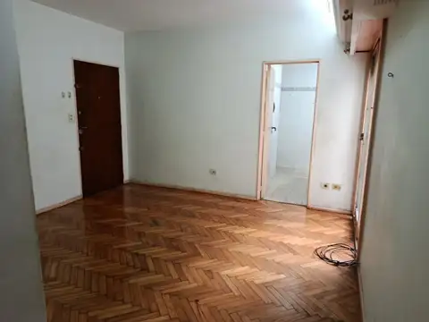 Venta Monoambiente muy luminoso -Caballito Norte.-