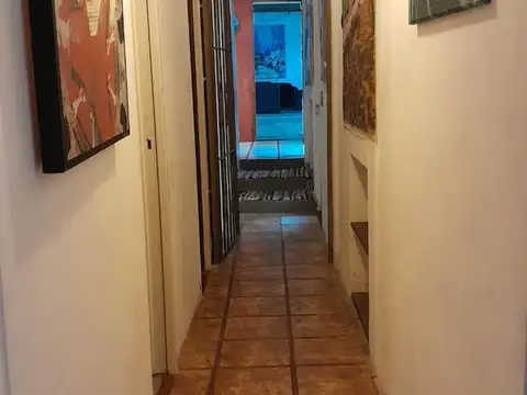 Casa 5 ambientes con 4 baños