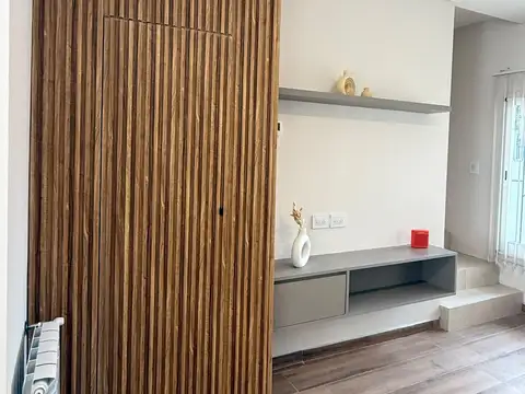 Depto Tipo Casa en Venta en Parque Luro, USD 189.900