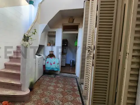 Depto Tipo Casa en Venta en Flores, USD 112.000