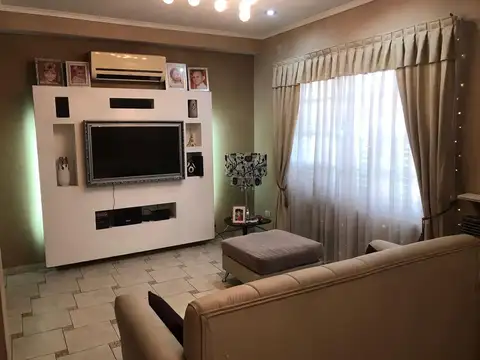 Libertad 1076