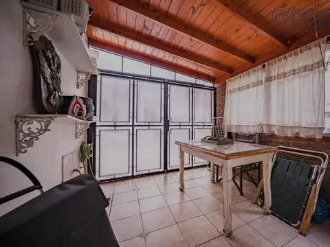 Depto Tipo Casa en Venta de 4 dormitorios