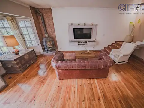 Depto Tipo Casa en Venta 40 años