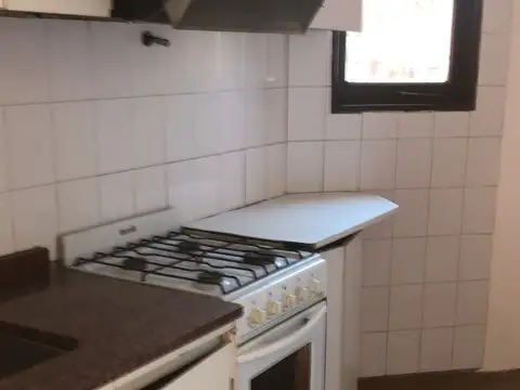 Depto de 3 Dormitorios con balcon
