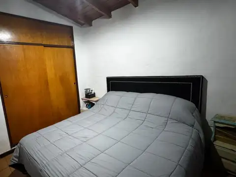 Depto Tipo Casa en Venta con 1 cocheras