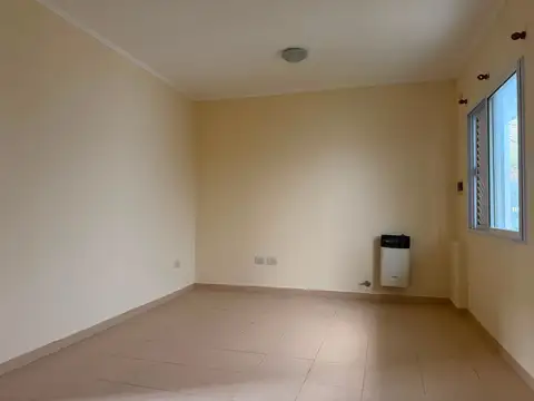 Departamento en Alquiler en Rafaela, $ 450.000