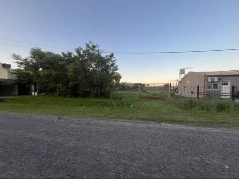 Terreno en Alvarez