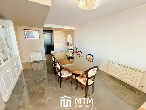 Departamento en Venta de 4 dormitorios