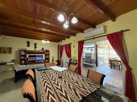 Casa en venta en Barrio Los Arces