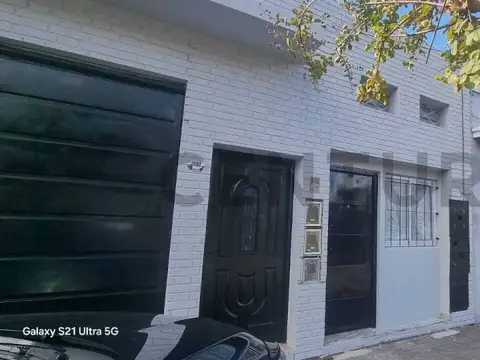 Juan Larrea 1700, Piso 0