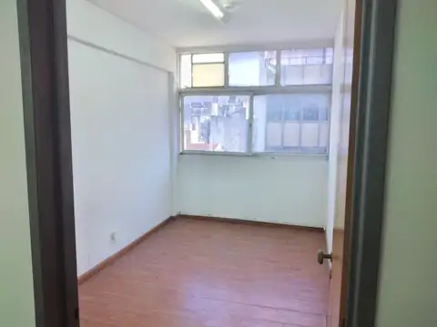 Oficina en Venta en San Nicolás, USD 30.000
