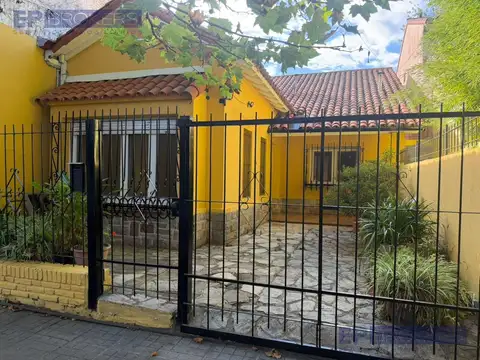 PH 5 AMBIENTES CON ENTRADA INDEPENDIENTE A LA VENTA EN SAN ISIDRO