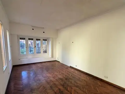 Depto Tipo Casa en Venta 40 años