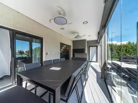 Casa en Venta de 4 dormitorios