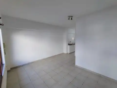 Depto Tipo Casa en Alquiler de 2 ambientes