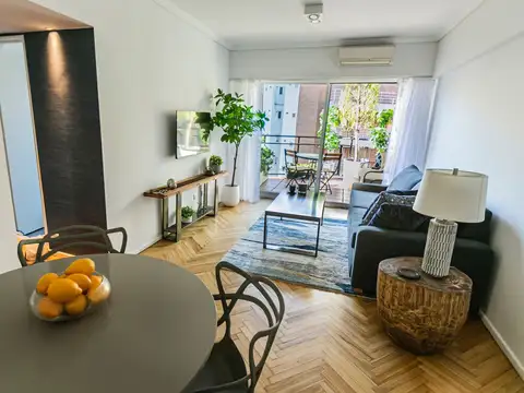 Excelente departamento 2 ambientes amoblado, al contrafrente, muy luminoso