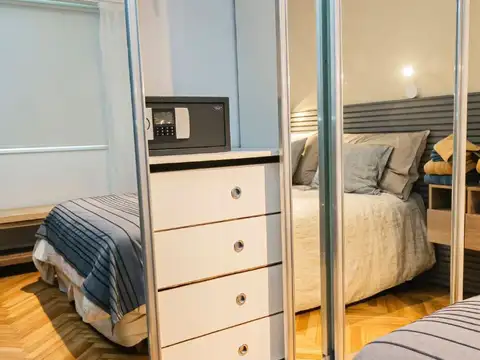 J Salguero 2600, Piso 8
