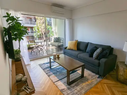 J Salguero 2600, Piso 8