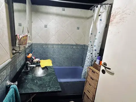 Depto Tipo Casa en Venta 50 años