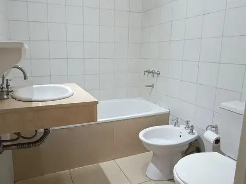 Alquiler Departamento 2 ambientes Castelar Piscina
