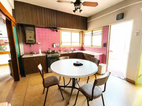 Depto Tipo Casa en Venta de 4 dormitorios