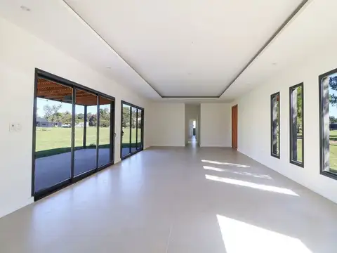 Casa en Venta en Comarcas de Luján, USD 185.000